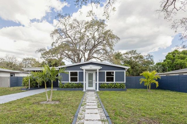1230 NW 7th Avenue, Fort Lauderdale, FL 33311