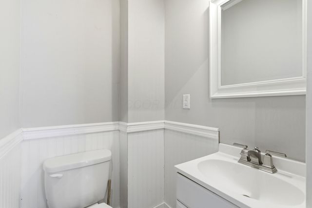 875 Oakwood Avenue, Columbus, OH 43206