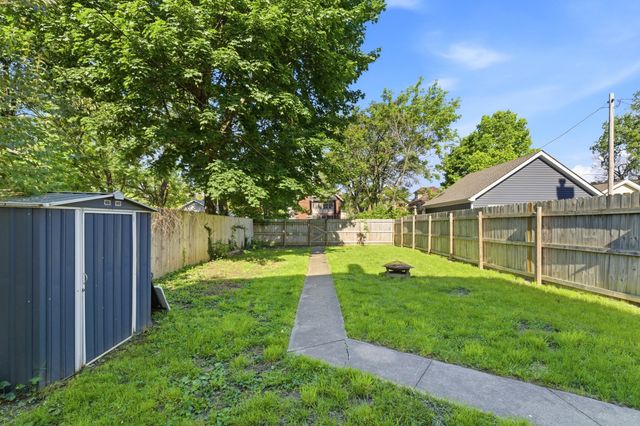 875 Oakwood Avenue, Columbus, OH 43206