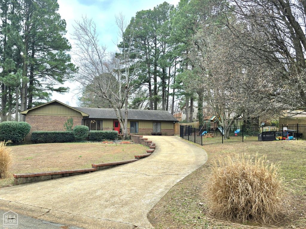 805 Sequoia Drive, Jonesboro, AR 72401