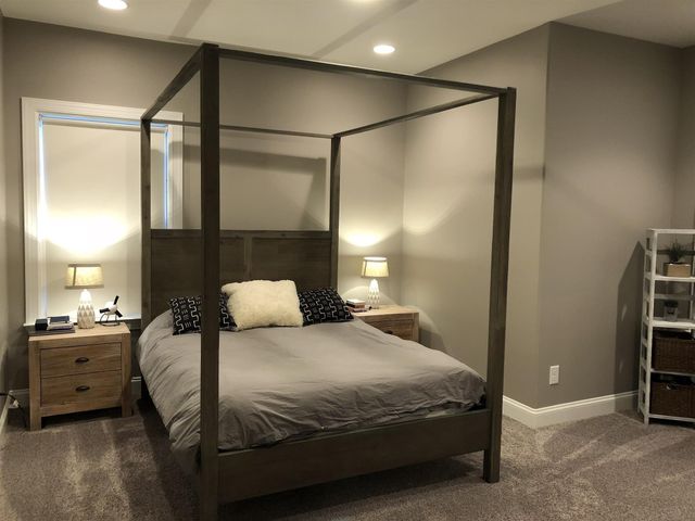 5948 Woodlands Ave, Nashville, TN 37211