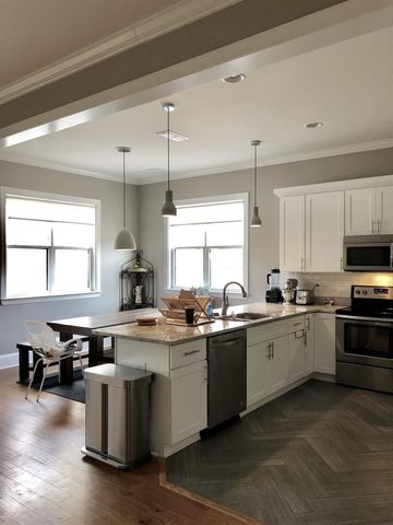 5948 Woodlands Ave, Nashville, TN 37211