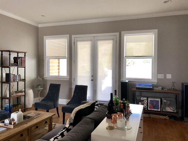 5948 Woodlands Ave, Nashville, TN 37211