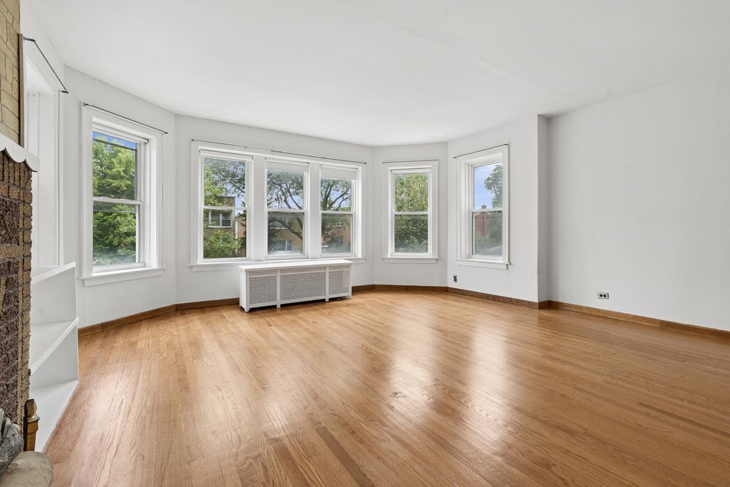 9116 La Crosse Avenue, Skokie, IL 60077 — photo 3