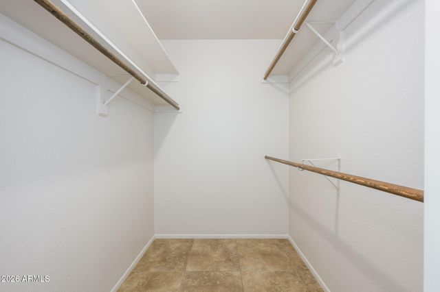 12212 N PARADISE VILLAGE Parkway S 318, Phoenix, AZ 85032