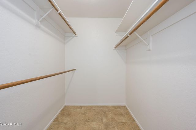 12212 N PARADISE VILLAGE Parkway S 318, Phoenix, AZ 85032