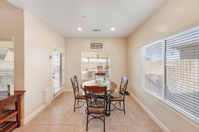 1849 Softwind Drive, Tulare, CA 93274