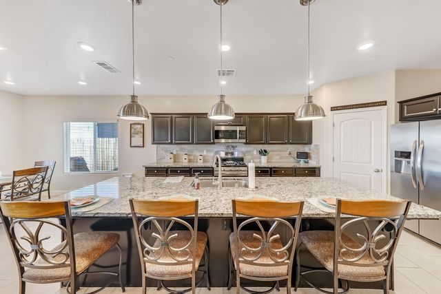 1849 Softwind Drive, Tulare, CA 93274