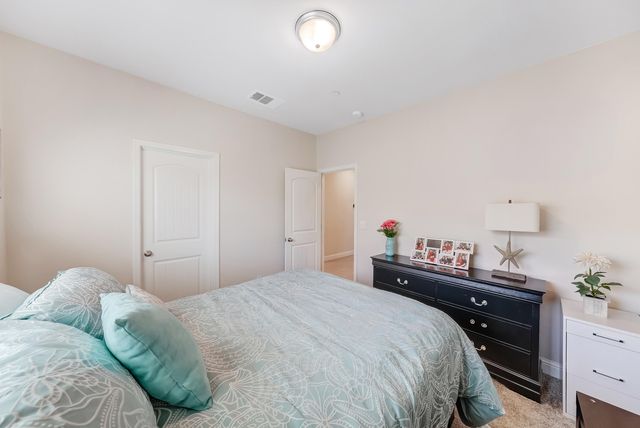 1849 Softwind Drive, Tulare, CA 93274