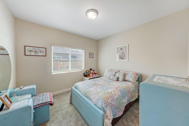 1849 Softwind Drive, Tulare, CA 93274