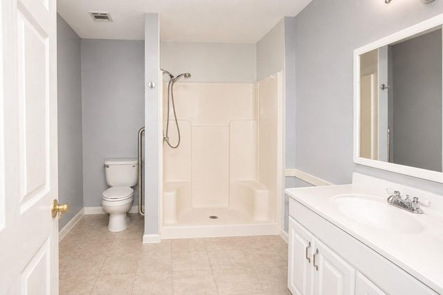 112 Lone Pine Drive, Huffman, TX 77336
