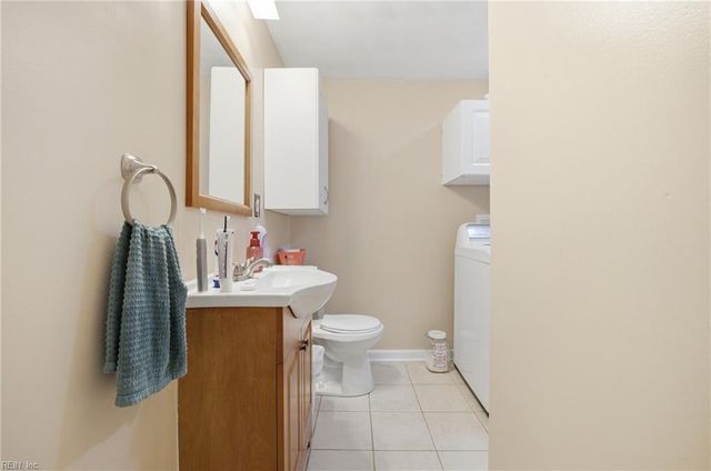 291 Toy AVE, Virginia Beach, VA 23462