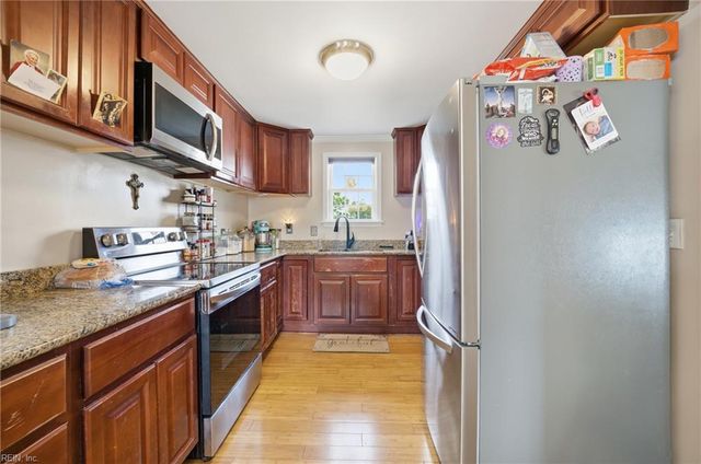 291 Toy AVE, Virginia Beach, VA 23462