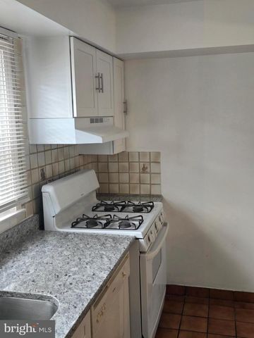 419 GILPIN RD, Upper Darby, PA 19082