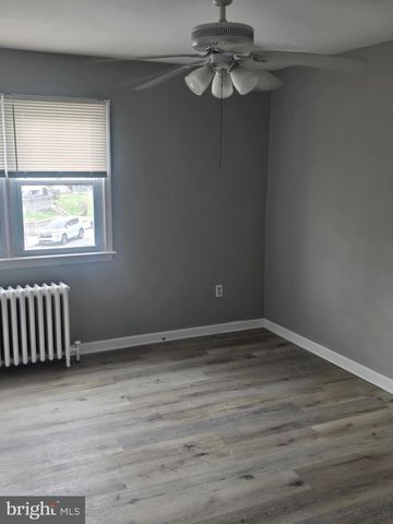 419 GILPIN RD, Upper Darby, PA 19082