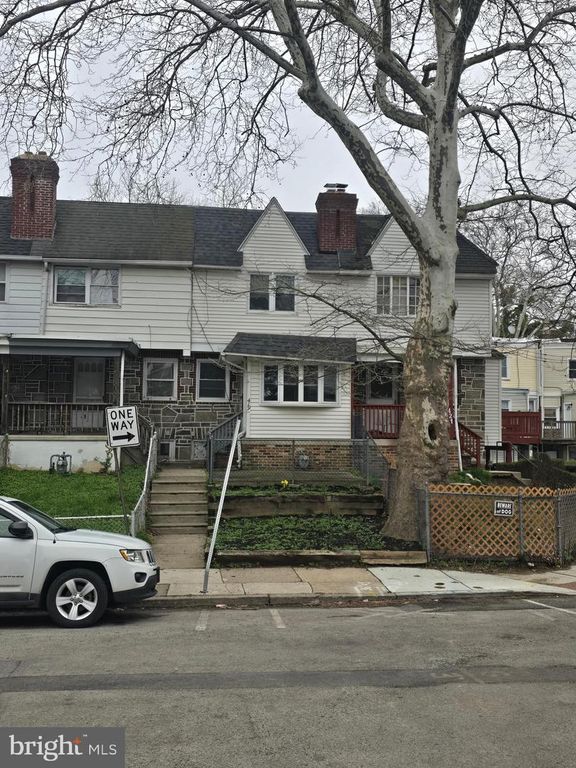 419 GILPIN RD, Upper Darby, PA 19082