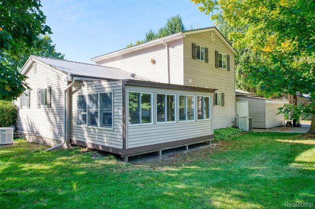 81 Groveland Drive, Marion Township, MI 48843