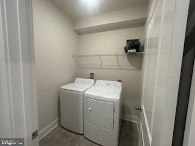 5373 CANYONLANDS ST, White Plains, MD 20695