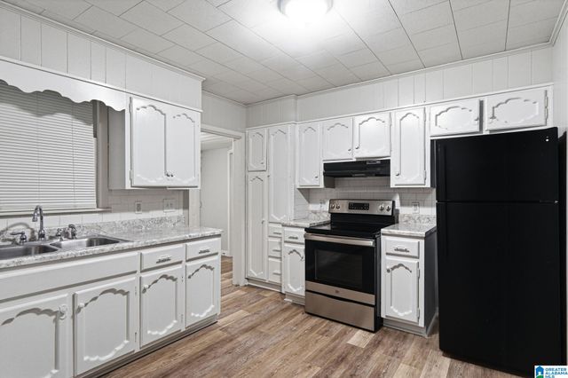 912 WOODWARD ROAD, Birmingham, AL 35228