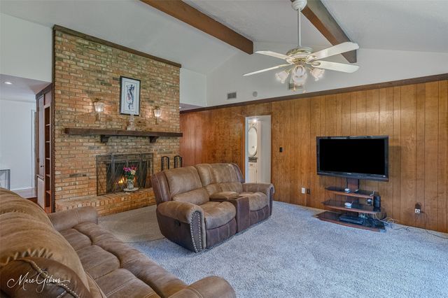 2032 N Kirkwood Drive, Shreveport, LA 71118