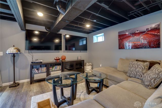 10000 Oriole Court, Miamisburg, OH 45342