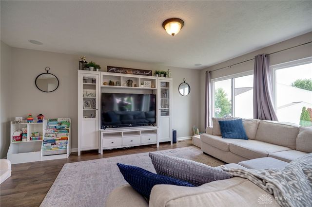 10000 Oriole Court, Miamisburg, OH 45342