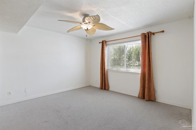 14100 River Rd 133, Pensacola, FL 32507