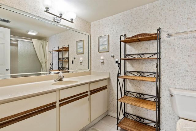 14100 River Rd 133, Pensacola, FL 32507