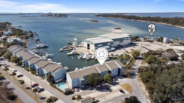 14100 River Rd 133, Pensacola, FL 32507