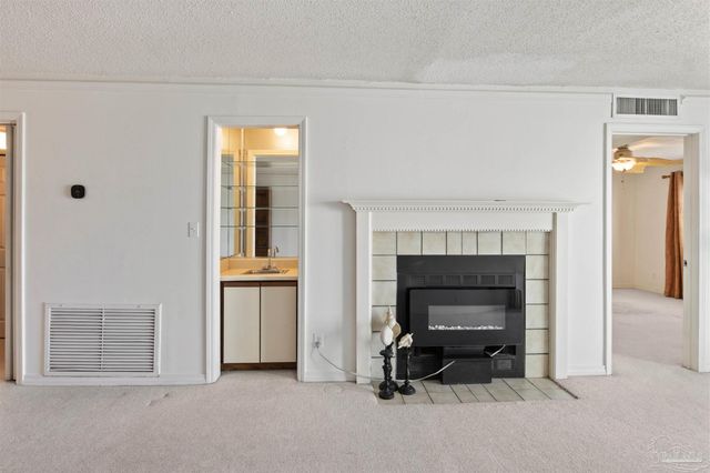 14100 River Rd 133, Pensacola, FL 32507