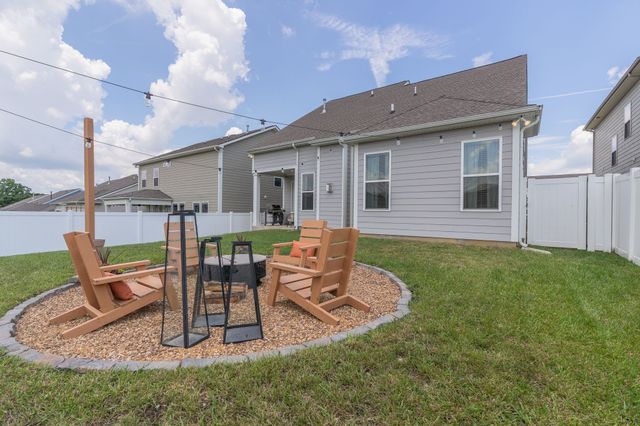 3039 Mallard Dr, Lebanon, TN 37090