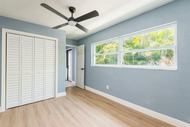 4220 W UNION STREET, Tampa, FL 33607