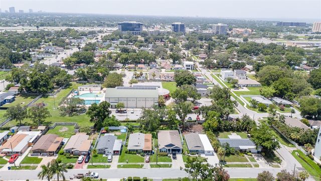 4220 W UNION STREET, Tampa, FL 33607