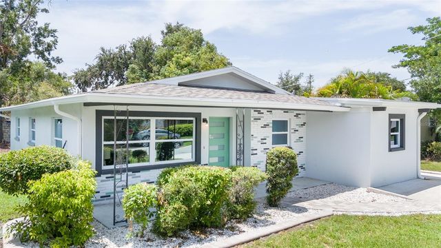 4220 W UNION STREET, Tampa, FL 33607