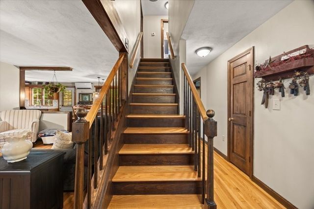 4 Winslow Way, Freetown, MA 02717