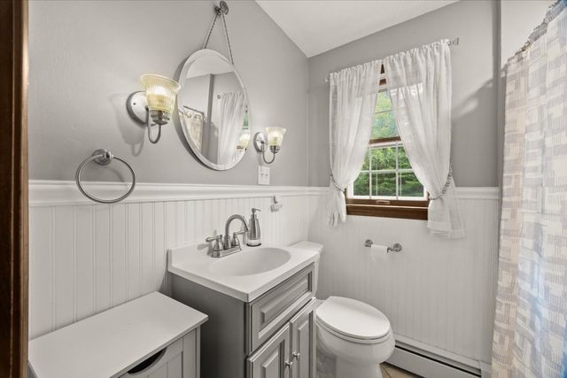 4 Winslow Way, Freetown, MA 02717