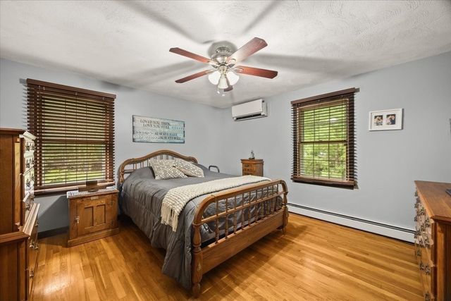 4 Winslow Way, Freetown, MA 02717