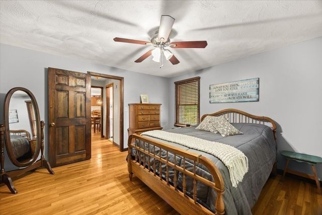 4 Winslow Way, Freetown, MA 02717