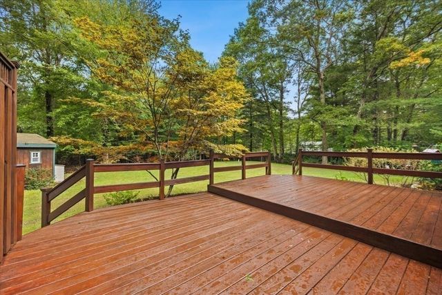 4 Winslow Way, Freetown, MA 02717