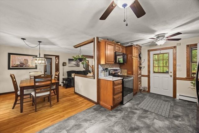 4 Winslow Way, Freetown, MA 02717
