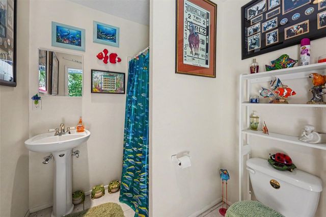 3061 ALT 19, Palm Harbor, FL 34683
