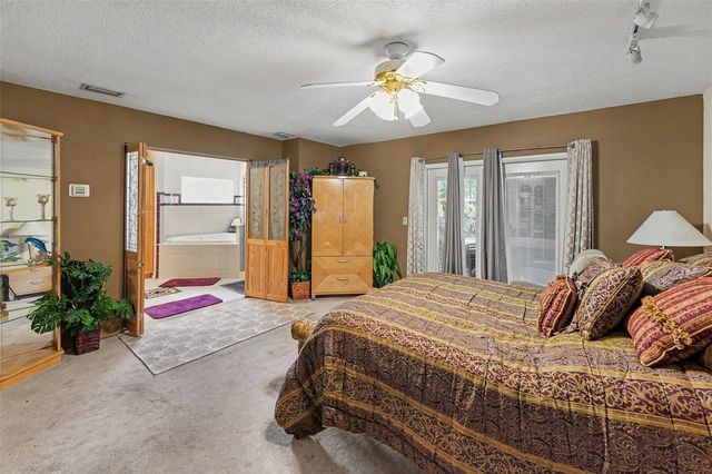 3061 ALT 19, Palm Harbor, FL 34683