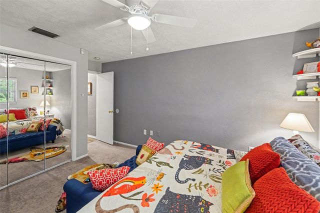 3061 ALT 19, Palm Harbor, FL 34683