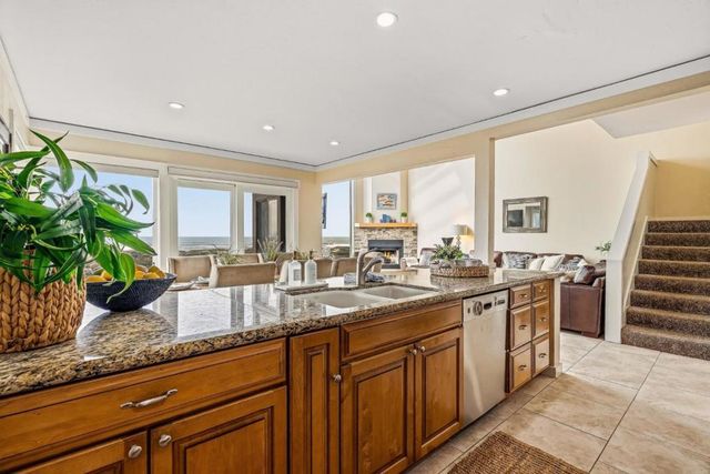 262 Monterey Dunes Way, Moss Landing, CA 95039