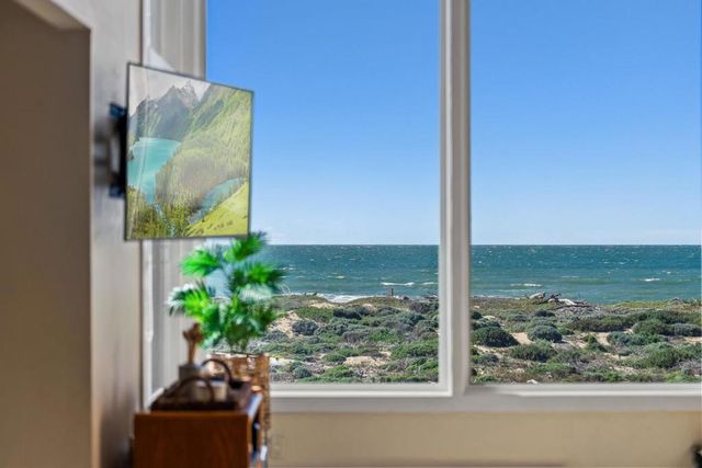 262 Monterey Dunes Way, Moss Landing, CA 95039