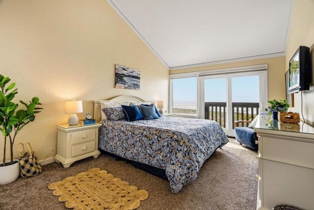 262 Monterey Dunes Way, Moss Landing, CA 95039