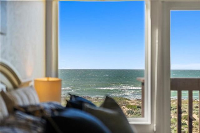 262 Monterey Dunes Way, Moss Landing, CA 95039