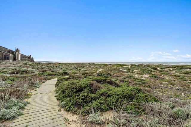 262 Monterey Dunes Way, Moss Landing, CA 95039