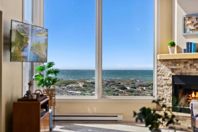 262 Monterey Dunes Way, Moss Landing, CA 95039