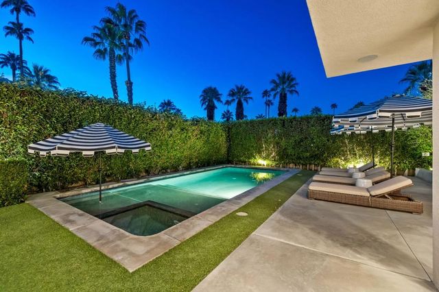 2015 S Toledo Avenue, Palm Springs, CA 92264